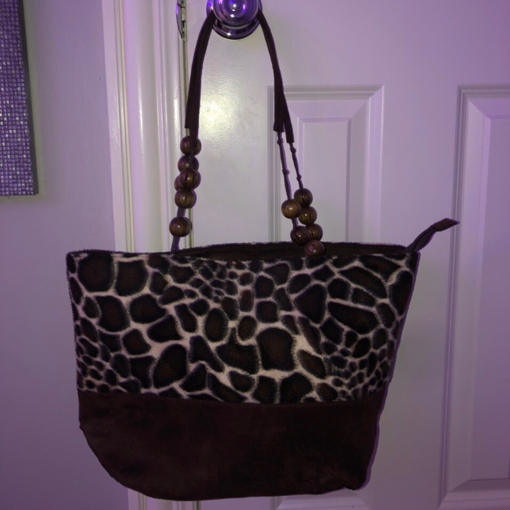 giraffe print purse
